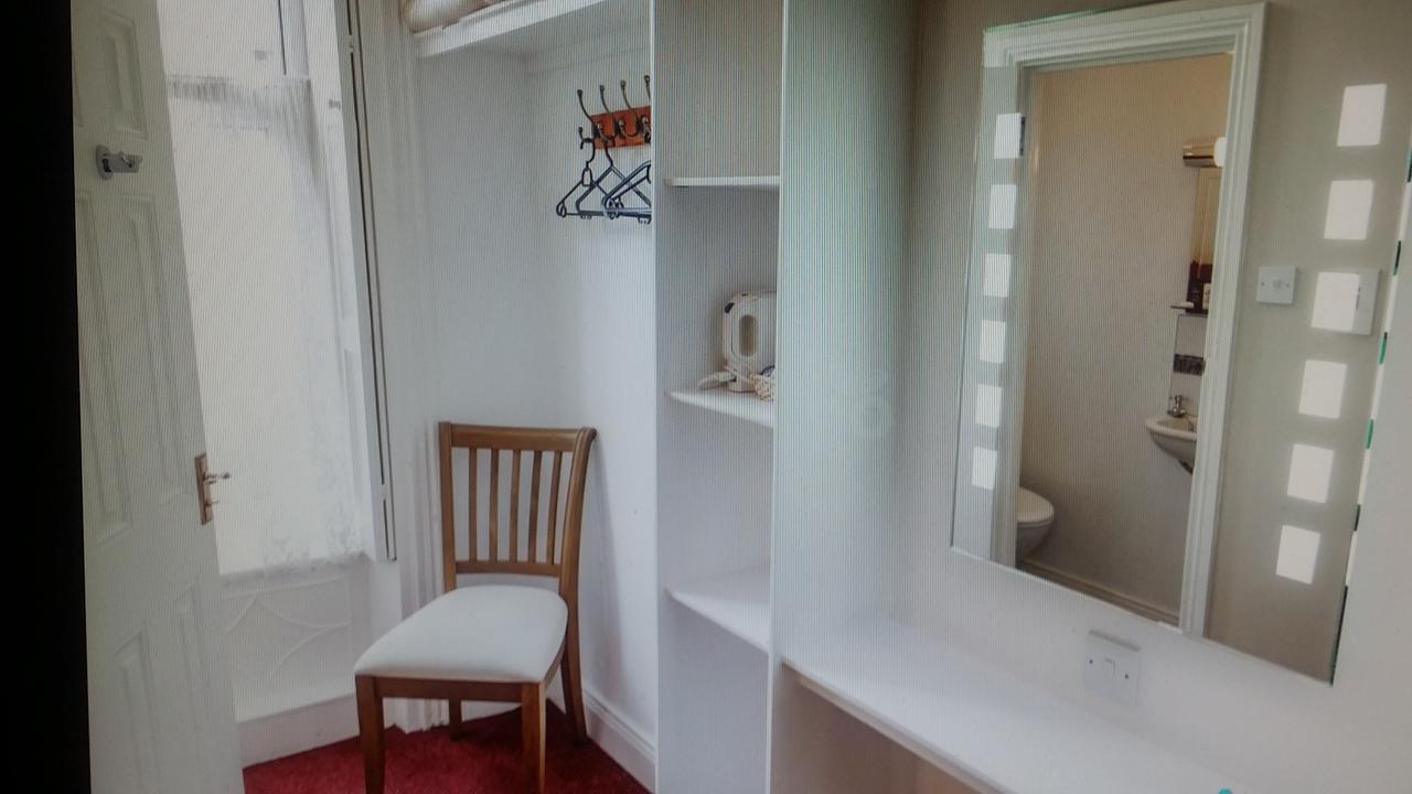 Parkway Guesthouse ดับลิน ภายนอก รูปภาพ
