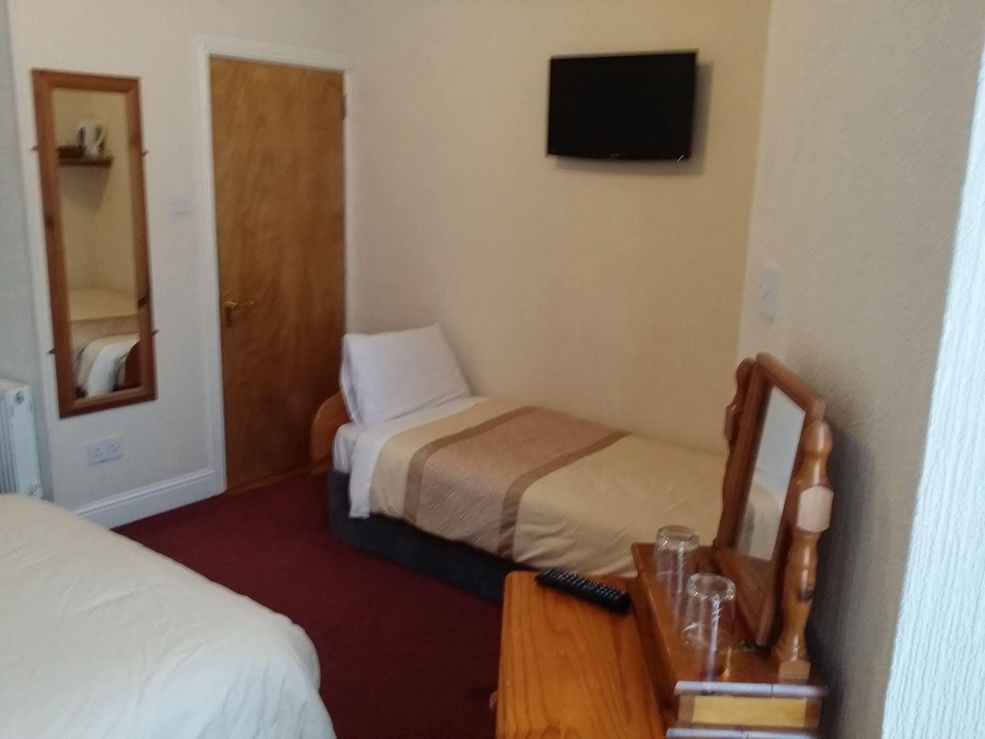 Parkway Guesthouse ดับลิน ภายนอก รูปภาพ