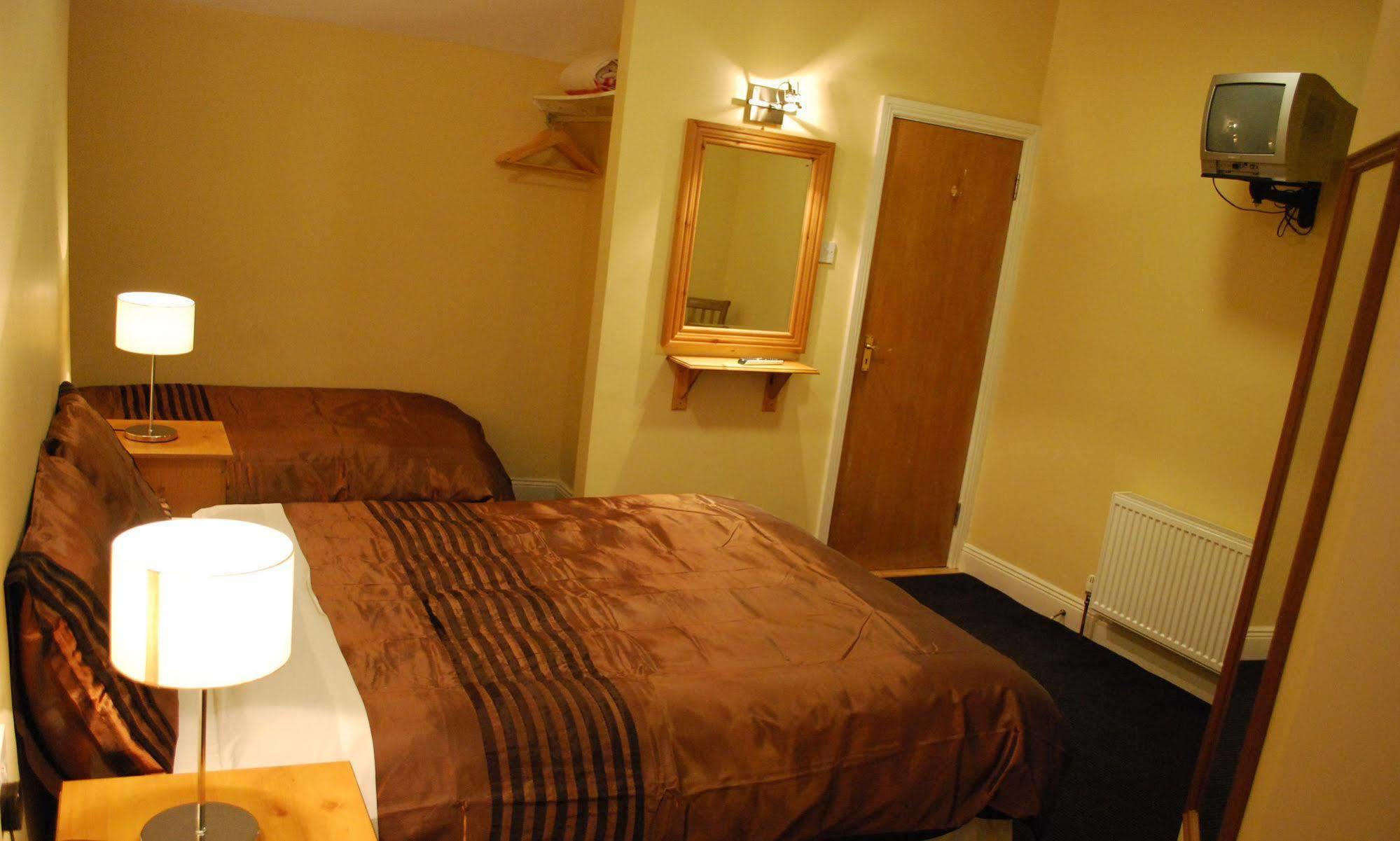 Parkway Guesthouse ดับลิน ภายนอก รูปภาพ